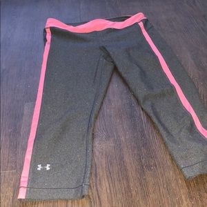 Under armor crop leggings